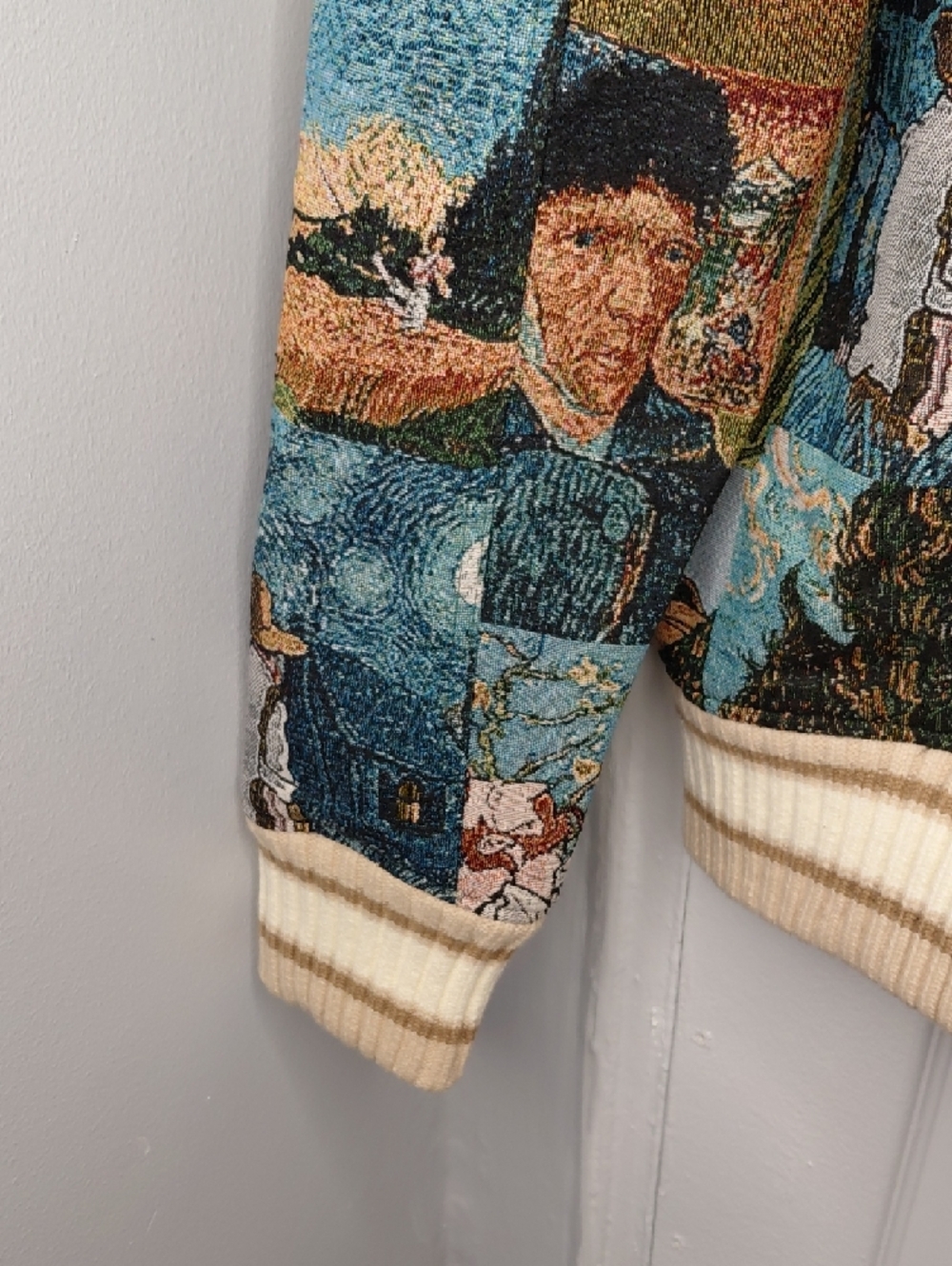 Vintage-Inspired Tapestry Bomber Jacket in Multi-Color - Picture 8 of 9